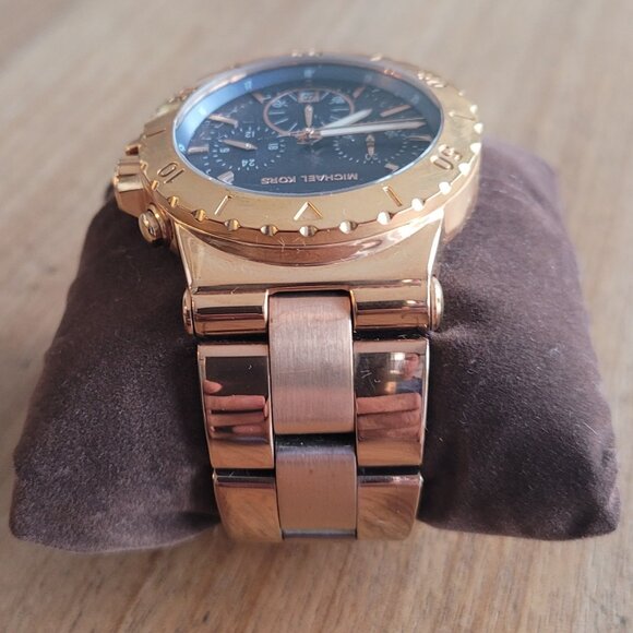 Michael Kors Oversized (43mm) Bel Aire Rose Gold Stainless Steel Watch - Picture 4 of 7